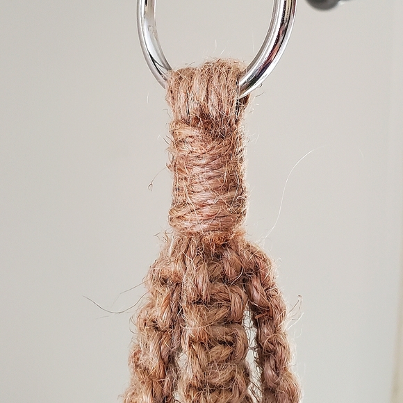 Natural Handmade Jute Plant Hanger Large - Picture 7 of 15